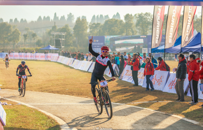 娃哈哈助力“中国山地自行车公开赛”2017南京开战